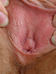 Lips Galleries